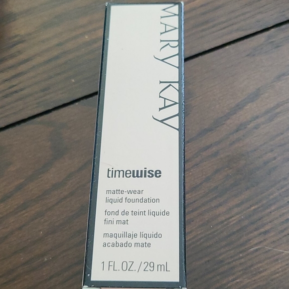 Mary Kay Timewise Matte-Wear Bronze 5
